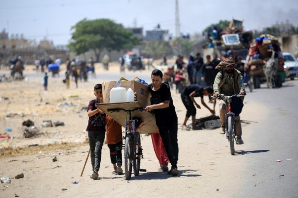 Reportan más de un millón de palestinos desplazados de Rafah