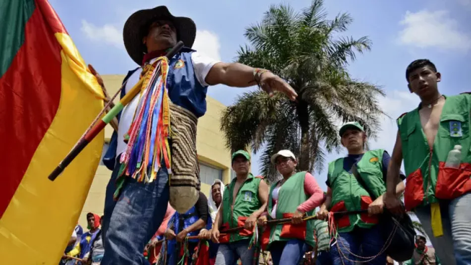 Organizaciones sociales exigen eliminar el paramilitarismo en Colombia
