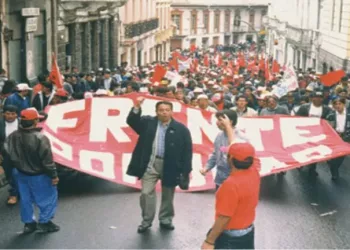 Frente Popular de Ecuador convoca a protesta contra incremento del precio de gasolinas