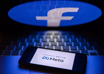 Meta detiene sus planes de entrenar su IA con publicaciones de usuarios de Facebook e Instagram en Europa