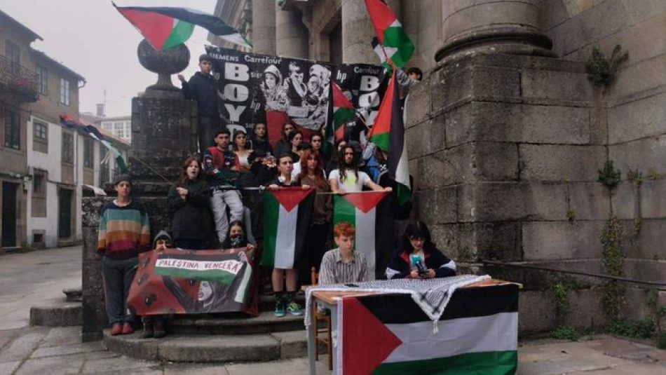 La acampada en defensa del pueblo palestino denuncia la hostilidad de la Universidad de Santiago de Compostela con «mentiras» y «presiones» sobre el cierre