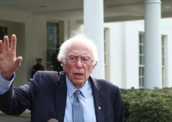 Sanders: Netanyahu, primer criminal de guerra en hablar ante Congreso