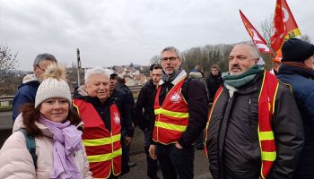 Francia: «Solo unidos y movilizados frenamos a la ultraderecha»