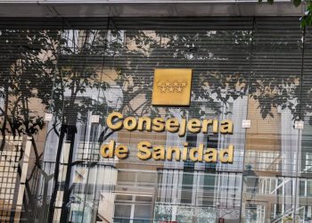 «No hay enfermeros/as suficientes para contratar este verano. Hay hospitales que solo cubren el 50% de las necesidades esenciales de personal»