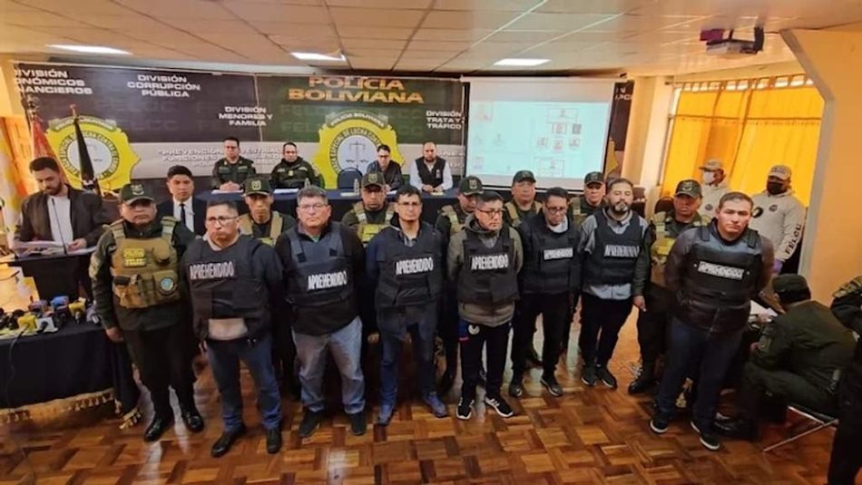 Investigados 30 civiles y militares por golpismo en Bolivia