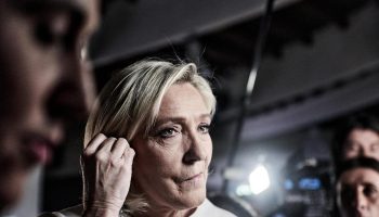 Francia: De la derrota de Le Pen a la inédita crisis de gobierno
