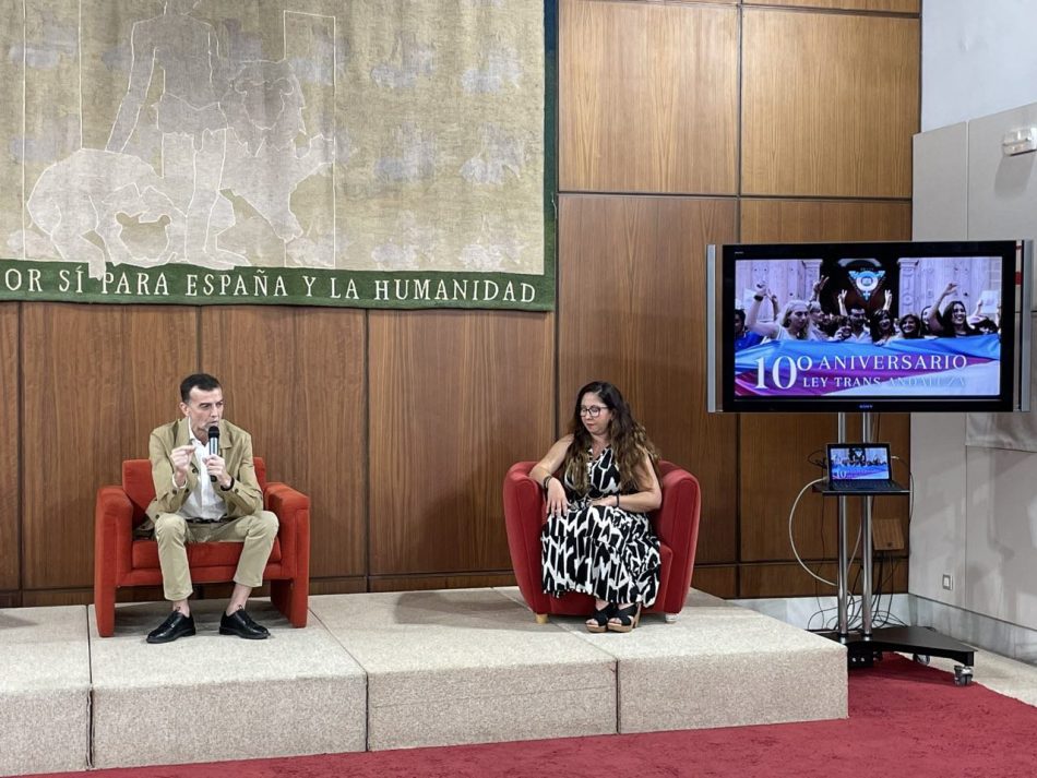 Maíllo ve una “buena noticia para la democracia” reformar la ley para acoger “de forma vinculante” a menores migrantes “frente a la penetración de la extrema derecha y la ola reaccionaria”  