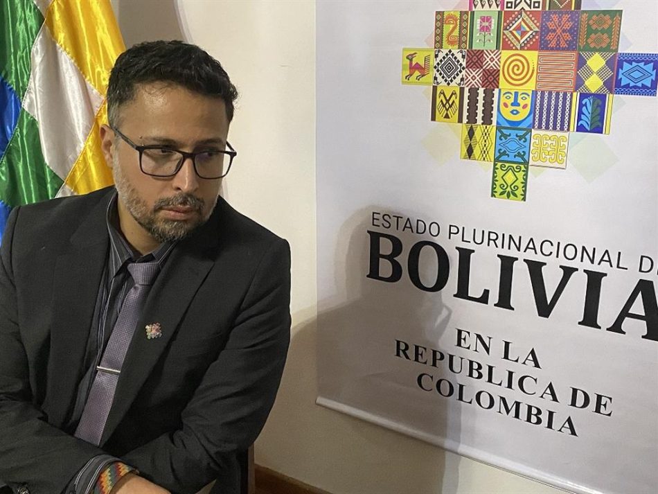 Amenaza a la democracia en Bolivia aún está latente, afirmó embajador