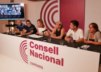 Els Comuns arriben a un acord d’investidura amb el PSC per una legislatura que garanteixi el dret a l’habitatge