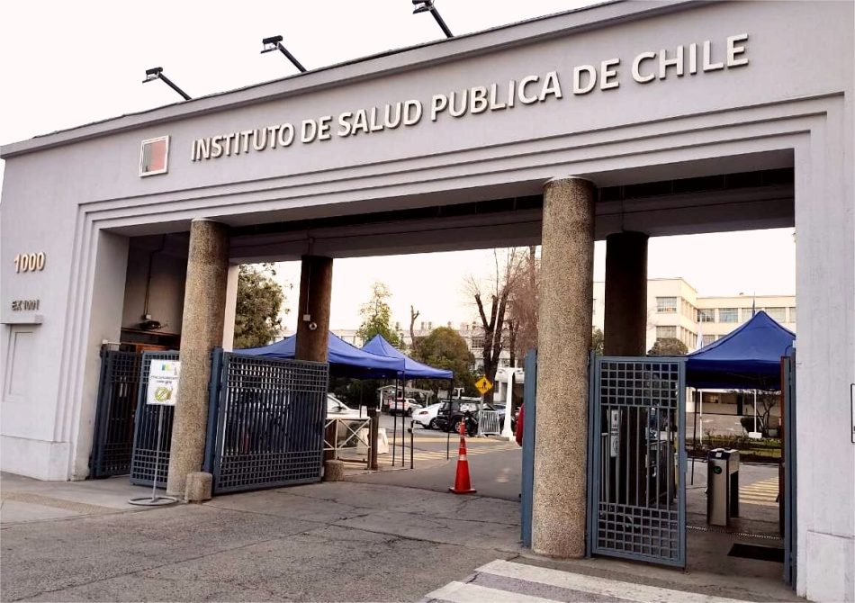 Crisis en el Instituto de Salud Pública de Chile: el ajuste económico que enferma a la población