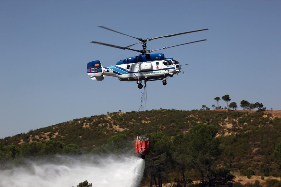 Sumar pide levantar «parcialmente» las sanciones a Rusia para poder usar helicópteros Kamov rusos contra incendios