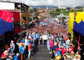 Presidente Nicolás Maduro denuncia censura de medios de comunicación sobre la verdad de Venezuela