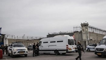 Alertan sobre hacinamiento de palestinos en cárceles israelíes