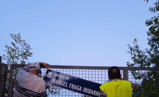 Retiran la calle Franquista del criminal Manuel Fraga Iribarne