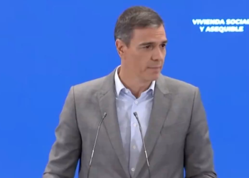 Sánchez anuncia 6.000 millones para vivienda de alquiler asequible y pide a CCAA que asuman responsabilidades