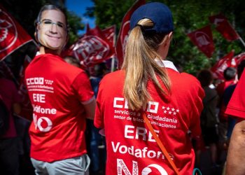 CCOO aceptó el acuerdo del ERE planteado por Vodafone