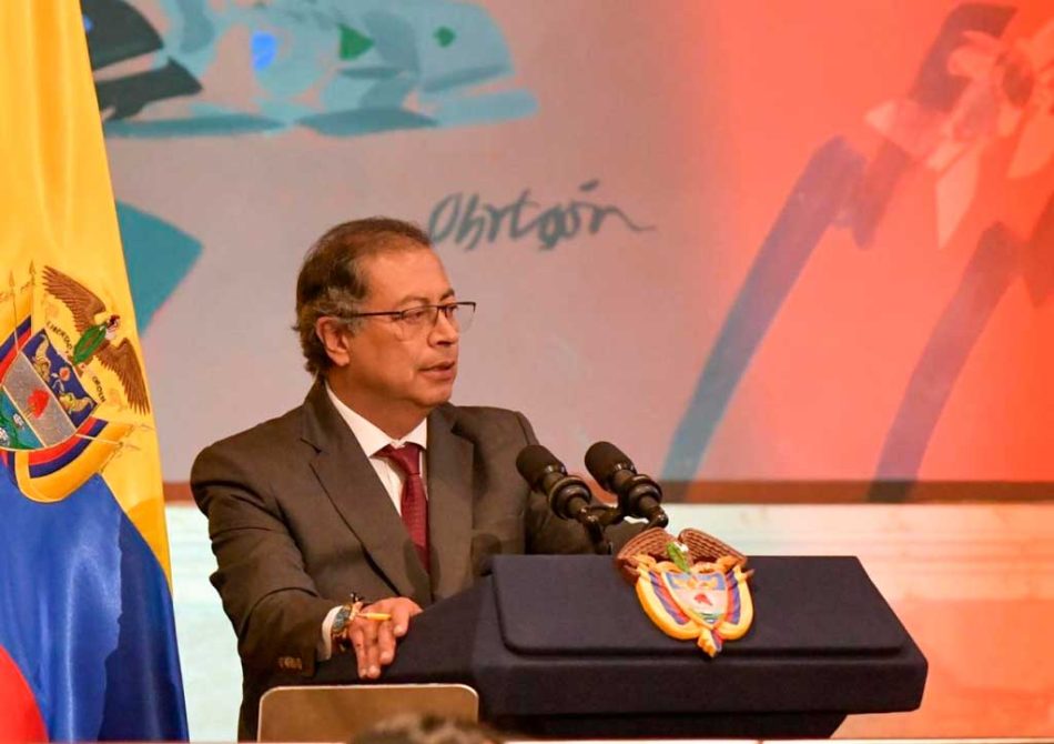 Petro insta a congresistas de Colombia a sumarse al Acuerdo Nacional