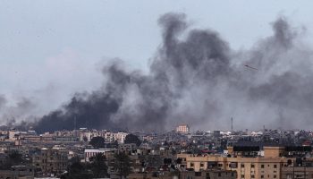 Israel lanzó nueva ofensiva contra Khan Yunis, sur de Gaza