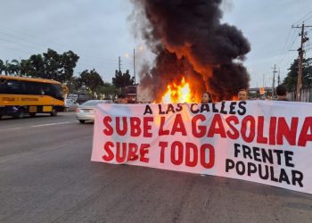 Ecuador amanece con protestas contra política de Noboa
