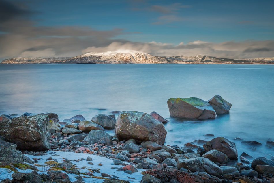 Fiordos Noruegos en Ruta: Viaje Escénico por los Tesoros Naturales de Noruega