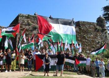 Un novo acto simbólico en favor da causa palestina en Vigo rexeita o xenocidio en Gaza