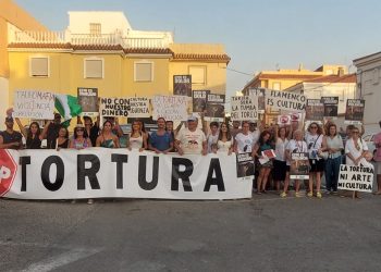 Tarifa volvió a manifestarse contra el maltrato animal