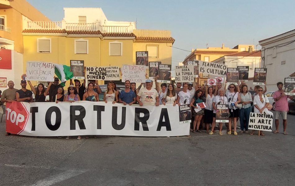 Tarifa volvió a manifestarse contra el maltrato animal