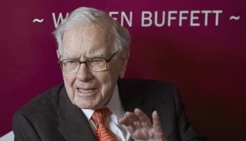 Warren Buffett vendió acciones de grandes empresas de EE.UU. en vísperas de la caída de los mercados