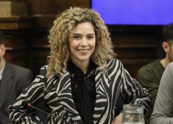 Diputada de Milei abandona el bloque libertario antes de ser expulsada por revelar visita a genocidas