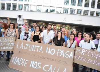 No es que los jóvenes andaluces no quieran emanciparse, es que no pueden