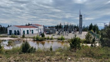 «Lamentamos que continué la tramitación del parque eólico de Bufaran a pesar de la oposición vecinal»