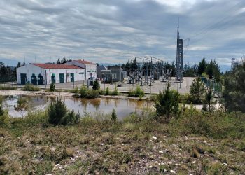 «Lamentamos que continué la tramitación del parque eólico de Bufaran a pesar de la oposición vecinal»