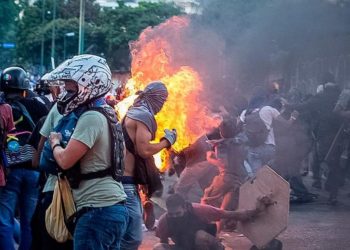 Relatos del horror desatado por hordas fascistas contra chavistas en la localidad de Carora (Venezuela)