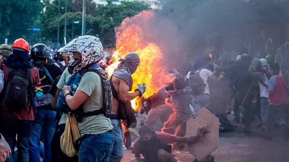 Relatos del horror desatado por hordas fascistas contra chavistas en la localidad de Carora (Venezuela)