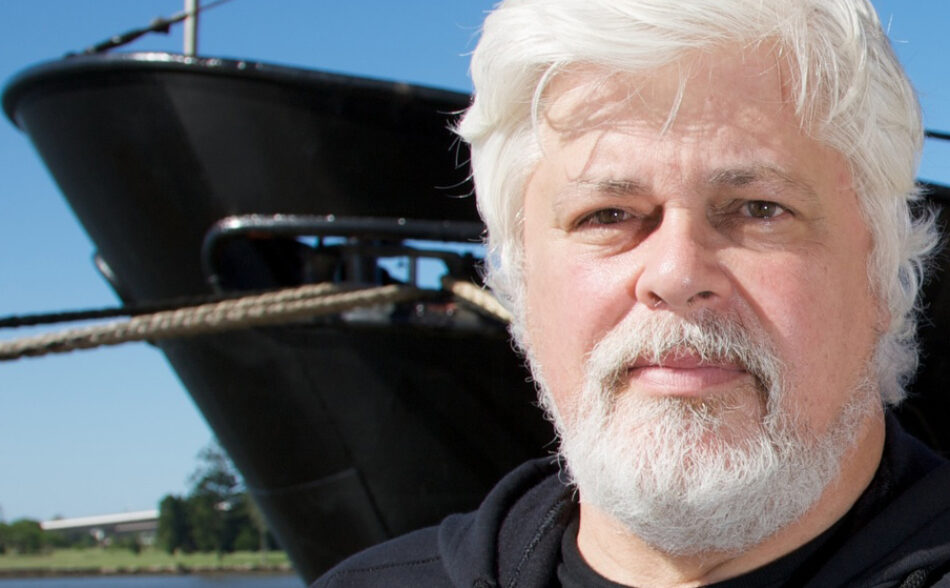 Alianza Verde y Podemos piden al Gobierno de España y la Comisión Europea que medien en favor de la liberación de Paul Watson