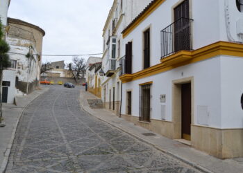 Adelante Andalucía exige a García Pelayo que no dé más licencias para viviendas turísticas y ponga en marcha el Plan de Vivienda Pública que prometió