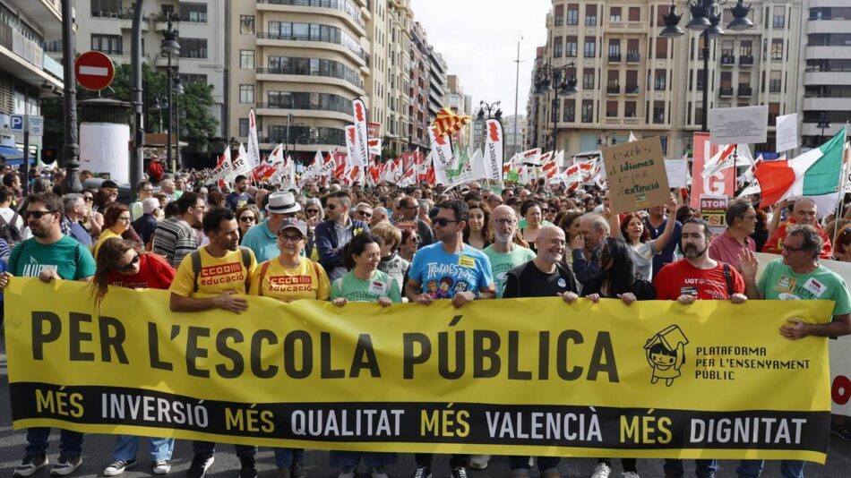 Compromís aplaudeix que els tribunals obliguen a Mazón a revertir les retallades en professorat