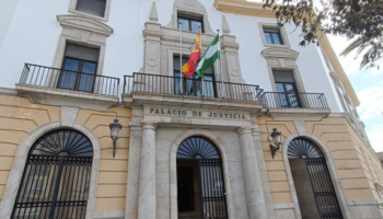 La Audiencia de Cádiz aclara a la banca cómo librarse de pagar las costas al recurrir las sentencias de cláusula suelo: no recurriéndolas