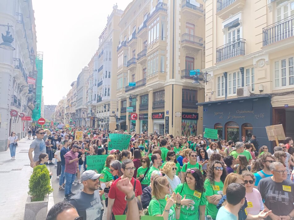 Compromís insta al Govern de Mazón a donar explicacions sobre les retallades de professorat i la cobertura de vacants