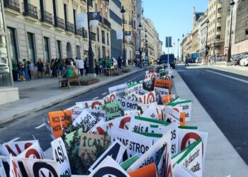 Izquierda Unida Madrid denuncia el caos en esta “vuelta al cole” para miles de familias en la Comunidad de Madrid