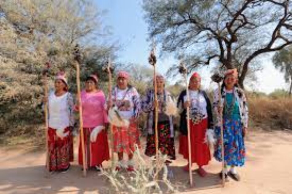 Paraguay declara Patrimonio Cultural a mujeres Nivachei del Chaco