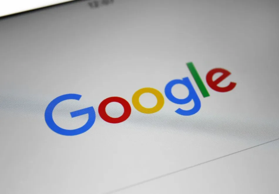 La justicia europea confirma la multa de 2.400 millones a Google por abuso de posición al favorecer a su propio servicio