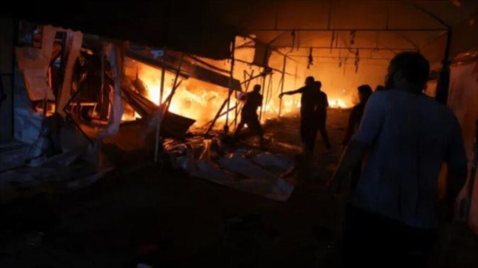 Israel bombardea tiendas de campaña en un hospital de Gaza