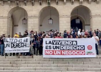 UED crítica el voto en contra de PP y Vox en el pleno del ayuntamiento de Cáceres para dar soluciones al problema de la vivienda en la ciudad