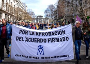 Las movilizaciones de la plantilla obligan a la dirección a acordar la implantación de las 35 horas semanales en la Fábrica Nacional de Moneda y Timbre (FNMT)