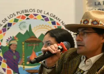 En Colombia pueblos indígenas exigieron al gobierno respeto a sus territorios