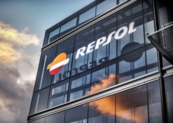 Alianza Verde pide a Repsol devolver las subvenciones que ha recibido del Estado si deslocaliza sus inversiones