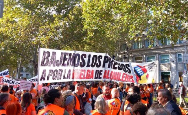 Las organizaciones de la gran manifestación por la vivienda exigen a Ayuso que deje de mirar hacia otro lado y reaccione ante este problema