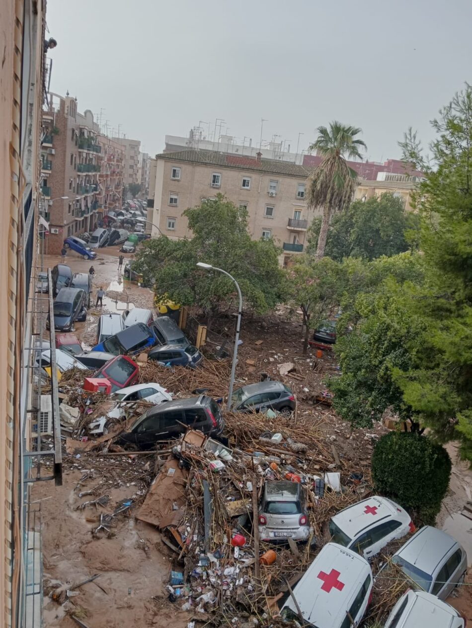 IU pone a disposición de Protección Civil sus sedes en las zonas más castigadas por la Dana y traslada “toda nuestra solidaridad y apoyo a las familias de las víctimas y las personas afectadas”