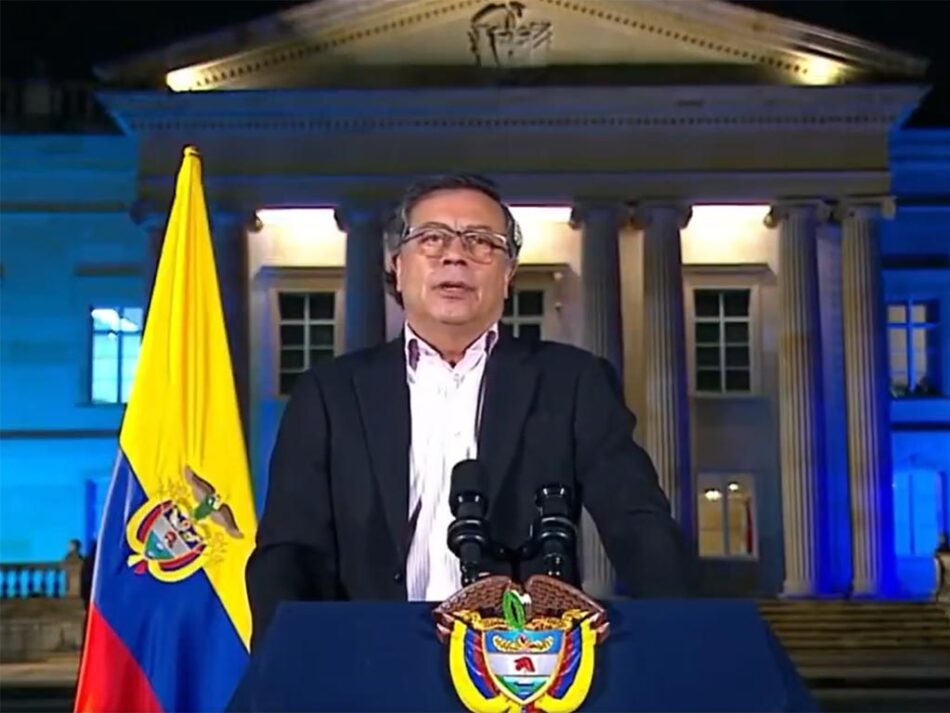 Presidente de Colombia expondrá ante diplomáticos maniobras del CNE